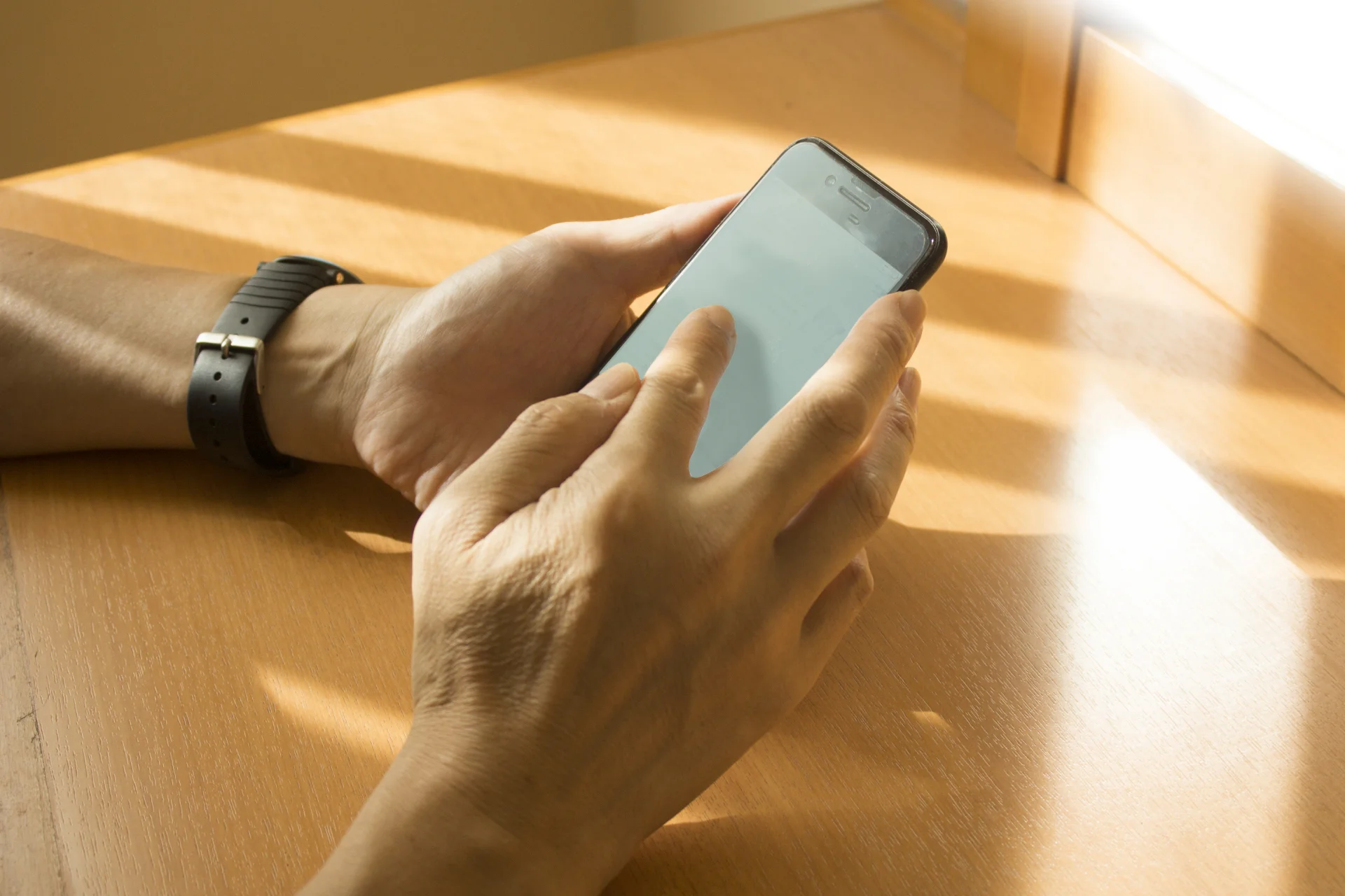 ライブ配信事務所ピクノア キラコメ 辞書登録の手順｜iPhoneとAndroidそれぞれの設定方法