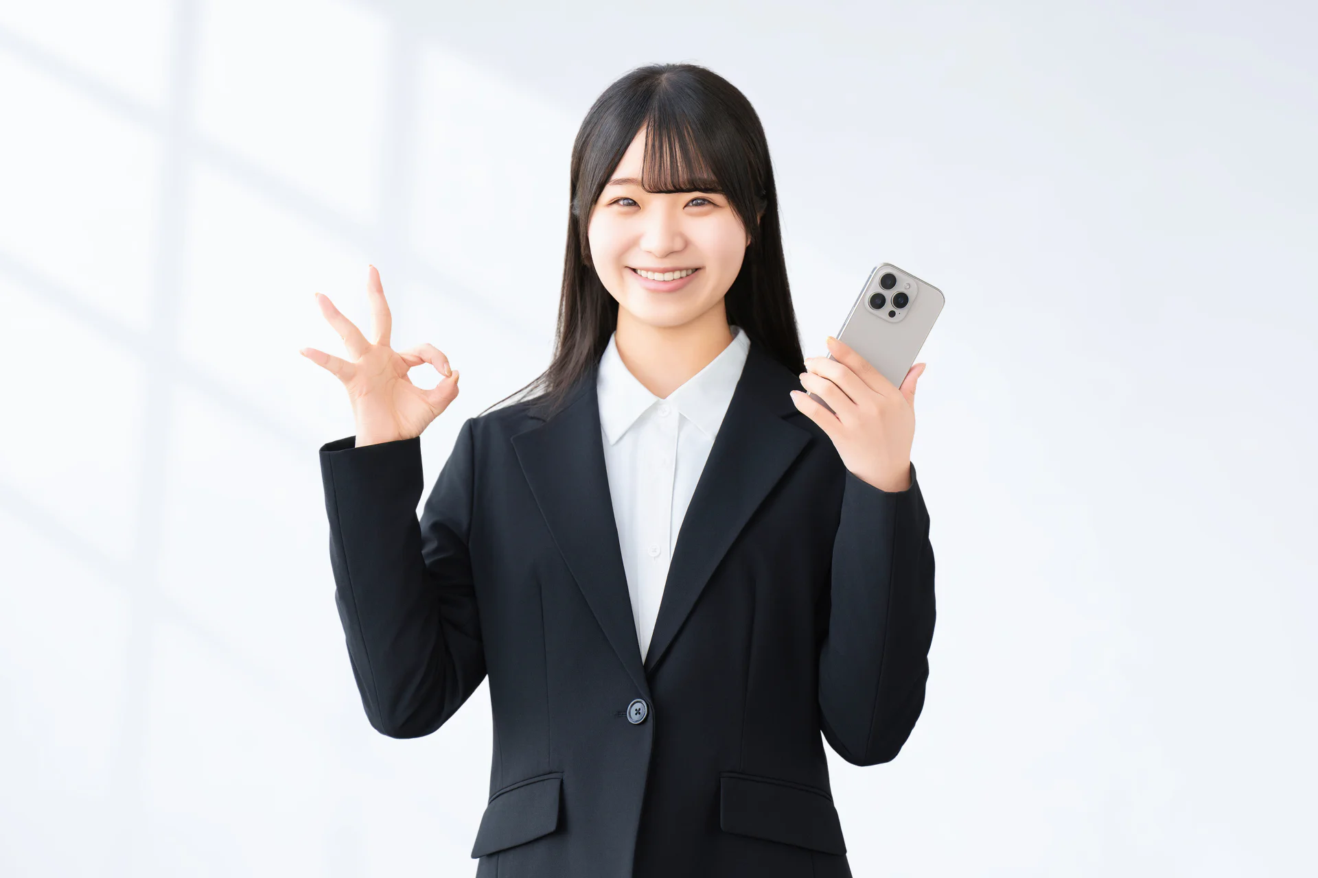 ライブ配信事務所ピクノア tiktok年齢制限 TikTok年齢制限の基本は13歳から